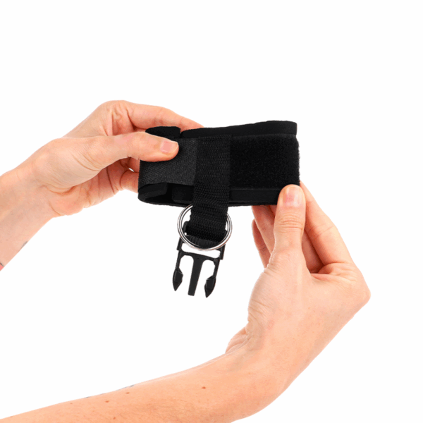 KINK - MUÑEQUERAS NEOPRENO CON CIERRE DE GANCHO NEGRO AJUSTABLE 22-34 CM - Imagen 4