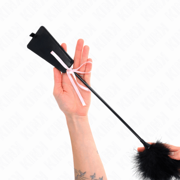 KINK - PLUMAS PARA COSQUILLAS CON LAZO DE CINTA ROSA 49 CM - Imagen 4