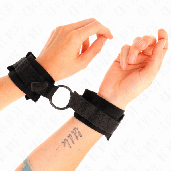 KINK - MUÑEQUERAS 25 CM PARA PRINCIPIANTES CON ANILLA 4 CM NEGRO AJUSTABLE 15-25 CM - Imagen 4